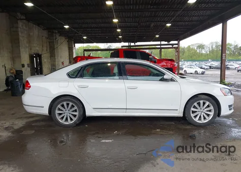 2013 Volkswagen Passat 2.5L Sel из США, поврежденный, VIN 1VWCP7A37DC100365